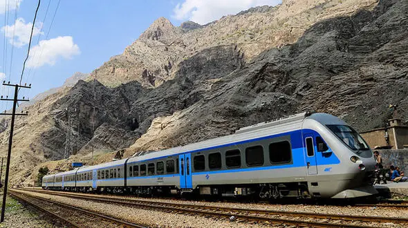 آغاز پیش فروش بلیت قطار مسافری شهریور؛ همین حالا اقدام کنید