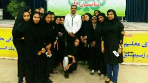 اعلام عزای عمومی برای دختران دانش آموز هرمزگانی در حادثه واژگونی اتوبوس + آخرین عکس دسته جمعی دانش آموزان 