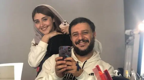 تصاویر دیدنی از پشت صحنه سریال وحشی / داوود (جواد عزتی)، رها (نگار جواهریان) و شکوفه (زهرا مددی) و دیگران