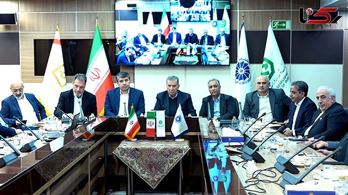 مسیر همکاری بین اتاق ایران و دو بانک تخصصی طراحی می‌شود