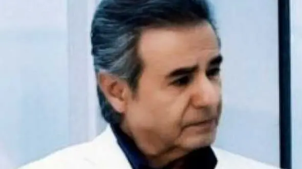 دانلود آهنگ خاطره ساز عارف  / آواز باشکوه کل باورمه