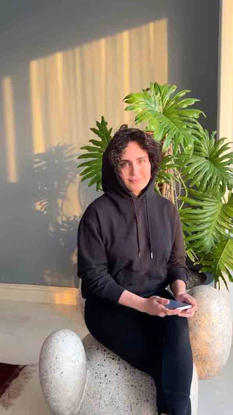 خانه مجردی بازیگر فیلم سینمایی بی بدن