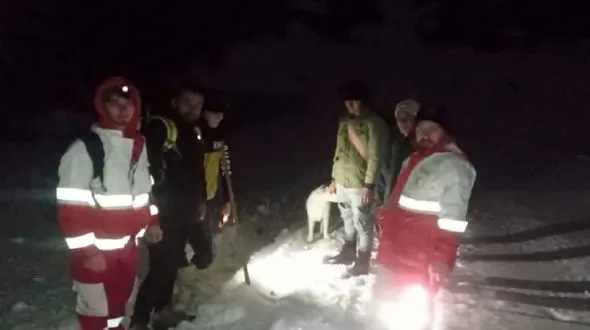 عملیات نجات سه کوهنورد در جنگل فندقلو + جزئیات