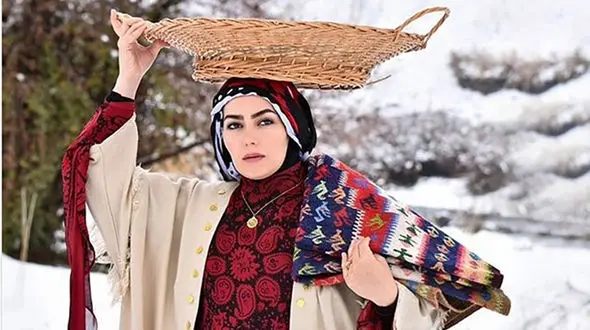 روژان سریال «نون خ» با ظاهری متفاوت از نقش‌هایش