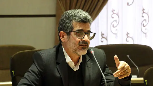 

روزانه یک پزشک یا پرستار قمی به کرونا مبتلا می‌شود

