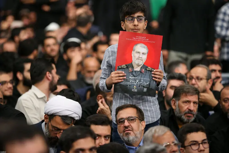 رهبر انقلاب حضرت آیت الله خامنه ای در مراسم بزرگداشت شهدای جنگ تحمیلی اخیر 7-5-1404