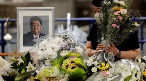 اعتراضات مردم ژاپن به تامین مالی دولتی برای مراسم شینزو آبه