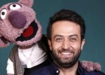 یادی کنیم از بندری خواندن جناب خان برای جذابیت مصطفی زمانی 