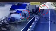 ببینید| فیلم لحظه هولناک اصابت موشک به پل راه آهن / در اوکراین رخ داد 
