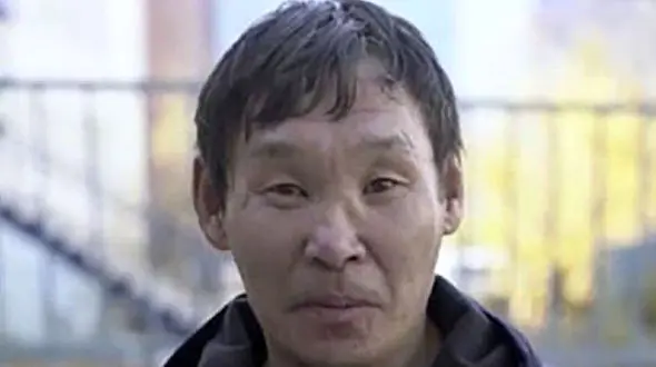 عجیب ترین نوع زنده ماندن مرد گمشده ! + فیلم مرد روسی