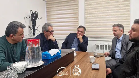 کتاب، فصل مشترک باشگاه استقلال و کانون اصلاح و تربیت