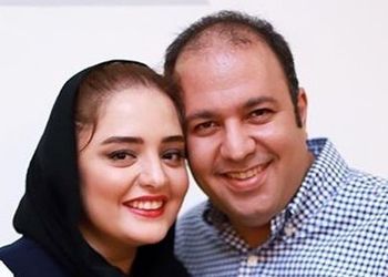آوازخوانی علی اوجی برای نرگس محمدی/ خط میکشم رو دیوار میخونه/ همه خندیدند!