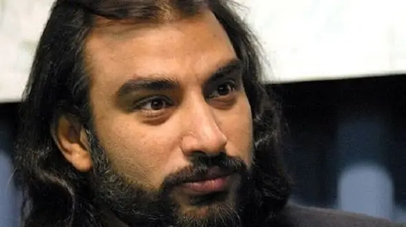 سفر در زمان / عکس خاص مرحوم ناصـر عبداللهی با  همسر زیبایش در سال 80