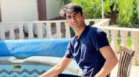 علیرضا بیرانوند: توی شهر خرم آباد برای چند تا خانواده خونه گرفتم با رهن کامل و سندشون پیش خودمه؛ هر سری که میرم اضافه تر میشن+ویدیو