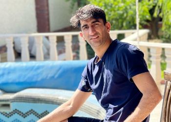 علیرضا بیرانوند: توی شهر خرم آباد برای چند تا خانواده خونه گرفتم با رهن کامل و سندشون پیش خودمه؛ هر سری که میرم اضافه تر میشن+ویدیو