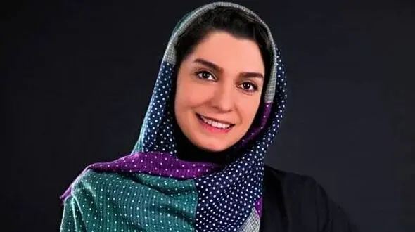 فیلم / رونمایی الیکا عبدالرزاقی از  کاریزماتیک بودن و جذبه مهران مدیری .../  او با یک نگاه همه را میخکوب می‌کند ..../ خواستم به مدیری بگم برو بابا نمیام ... اما مثل دخترای خوب گفتم ....
