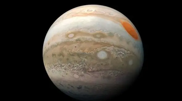 چرا «مشتری» از آنچه فکر می کردیم کوچکتر است؟