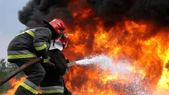 انفجار در آزمایشگاه فولاد هرمزگان 7 مصدوم بر جا گذاشت