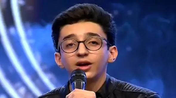 فیلم آواز باشکوه احساسی /  پارسا خائف اشک احسان علیخانی را درآورد !