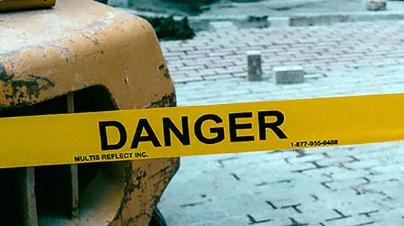 فرار راننده کامیون پس از تصادف مرگبار با اتوبوس مسافربری/ 18 تن زنده زنده سوختند