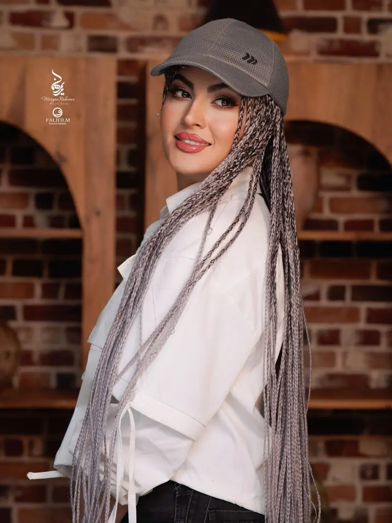 مریم مومن
