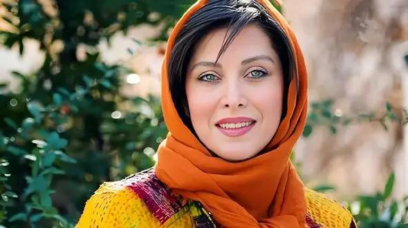 شوهر مطلقه مهتاب کرامتی همه را شوکه کرد ! / شباهت این پسر زیبا به خانم بازیگر ! + عکس