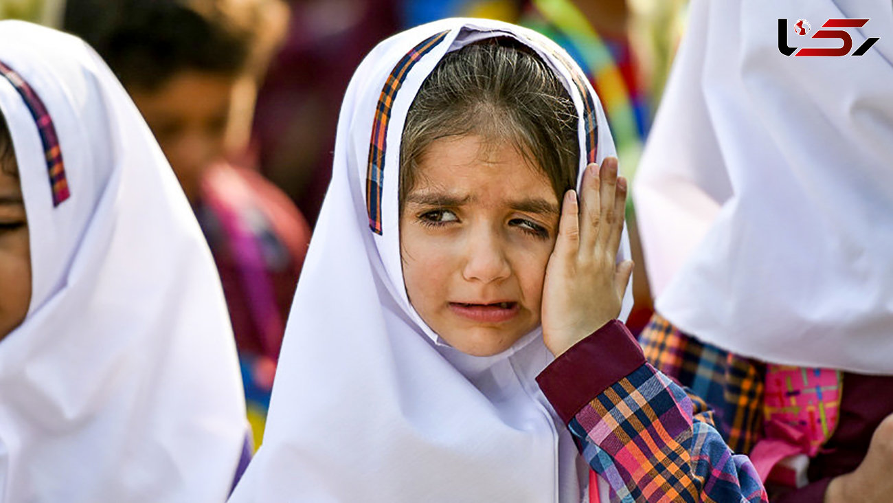 با این روش سلفی گرفتن شپش می گیرید! / آموزش و پرورش حرفی از شپش موی سر نمی زند
