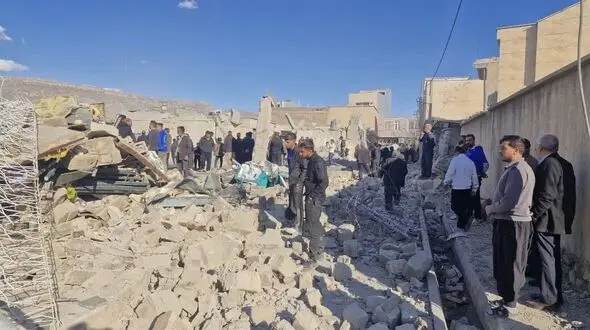 تصویر از میزان خسارت حمله آمریکا ـ اسرائیل به شهر  سرابله