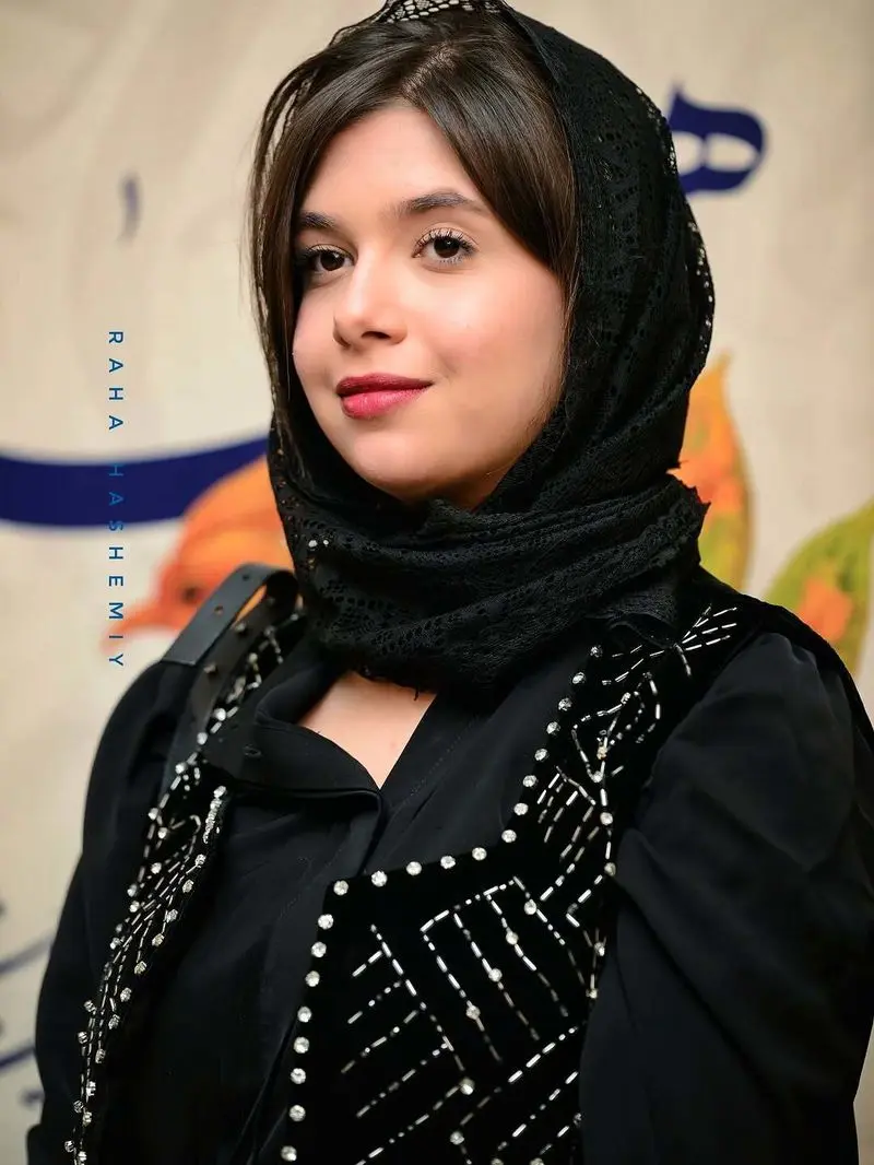 اختتامیه جشنواره همام با حضور نفس بازغی و پدرش در سالن همایش های میلاد