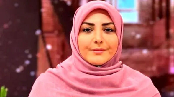 ‌فیلم  واکنش المیرا شریفی‌مقدم به فوت دانش‌آموز بر اثر تنبیه بدنی .../ آخه ...