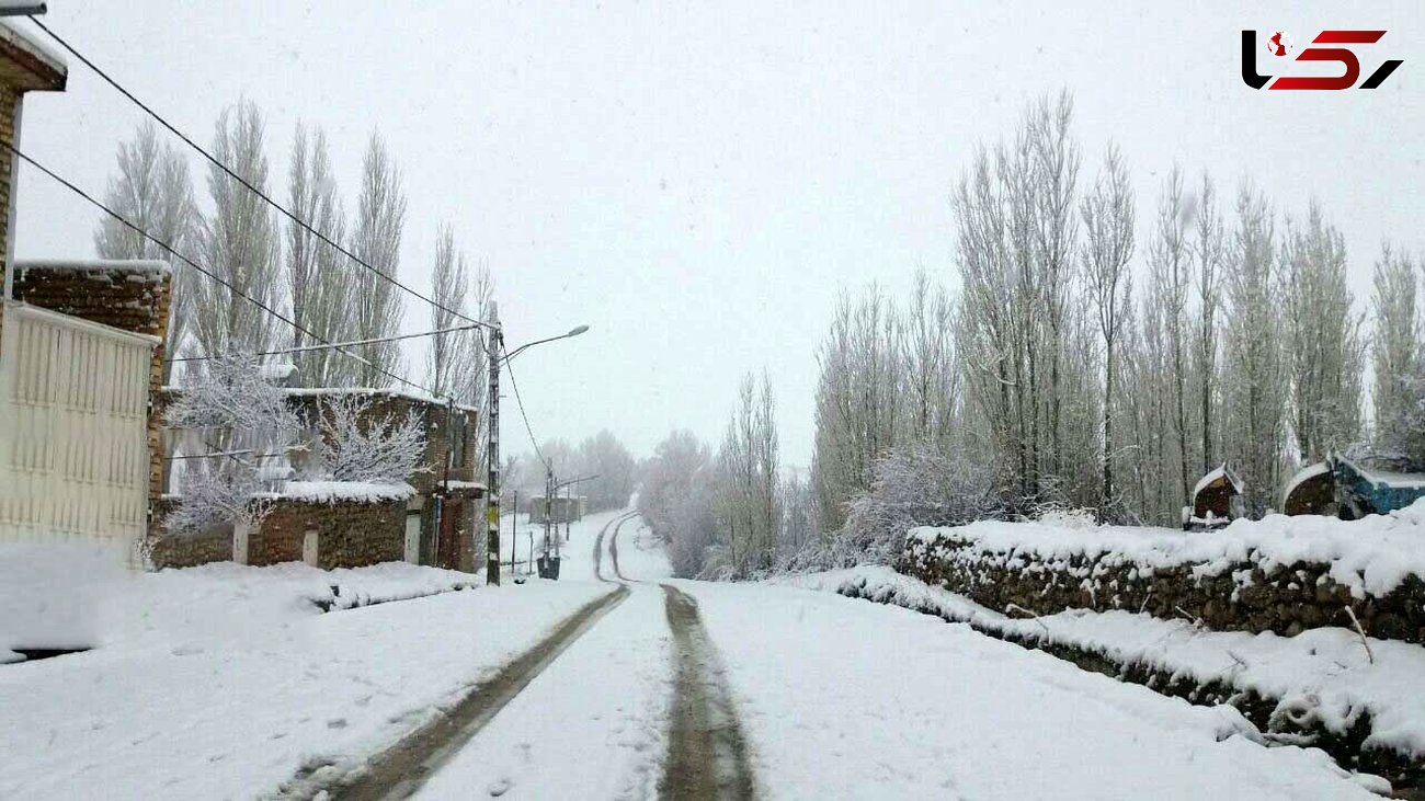 بارش برف راه ارتباطی 200 روستای الیگودرز را بست