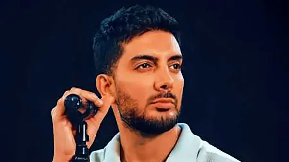 دانلود آهنگ ریمیکس فرزاد فرزین با هایده و مهستی و  /  به نام من دوستت دارم قلبی !