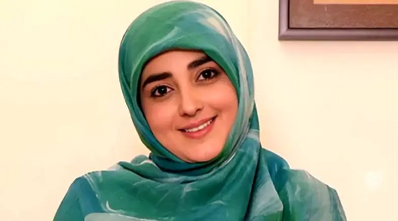 فیلم/ جشن تولد اعیانی ستاره سادات قطبی با خلاقیت حماسه ساز اوستا قناد تهرانی در پخت کیک  / تولد ویژه با تم صورتی و سلیقه شهرام شکیبا 