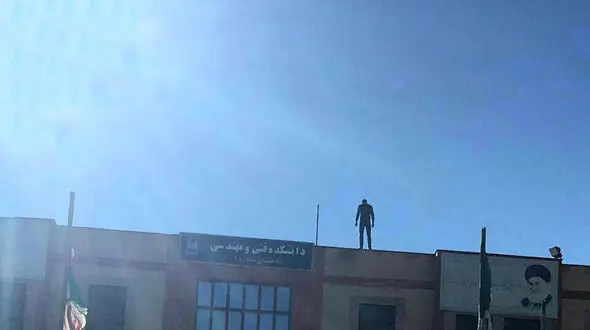 خودکشی دانشجوی دانشگاه بجنورد + عکس