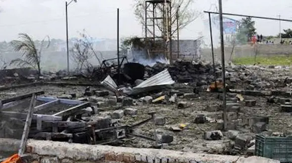 از انفجار کامیون حمل گاز تا حمله شیر و گاو 