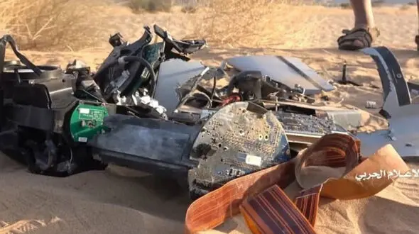 تصویری از لاشه‌ پهپاد ساقط‌شده آمریکایی در مأرب 