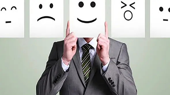 چه شخصیت هایی عمر نوح می کنند ؟