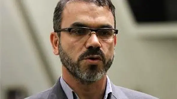 بیکاری کمر جوانان مارا خم کرده 