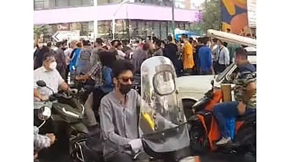 قطعی برق دلیل تجمع خیابان جمهوری بود/ اکنون شرایط عادی است