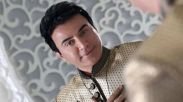 عکس نمایی از تفریح جالب و شگفت انگیز عمو پورنگ در هند