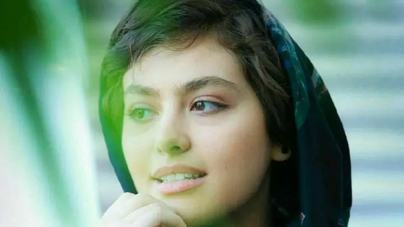 ریحانه پارسا 