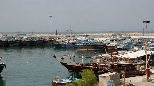 انتشار بوی شدید گاز در قشم و بندرعباس/ علت شکستگی خط لوله میعانات گازی