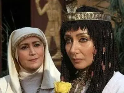 فیلم / بازیگر  ندیمه زلیخا : هر شب خواب می‌دیدم که با پدر یوسف پیامبر ازدواج کرده‌ام ! / آرزوم این ازدواج بود و 2 سال بعد ...