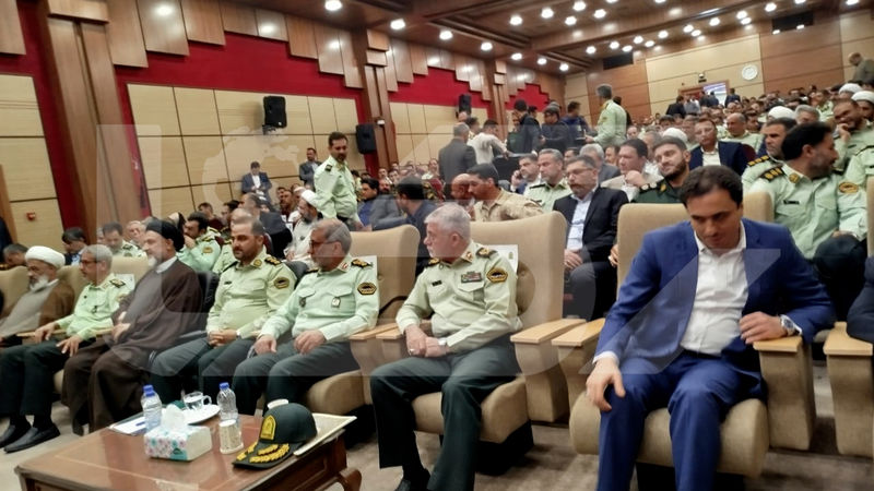 مراسم تودیع و معارفه فرمانده انتظامی غرب استان تهران برگزار شد