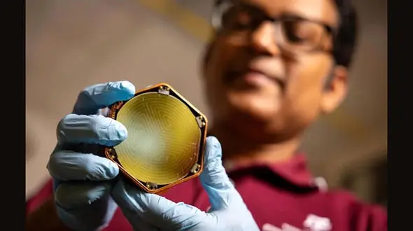 دانشمندان به ردپای ماده تاریک نزدیک شدند؛ فناوری‌ای که فیزیک را متحول می‌کند