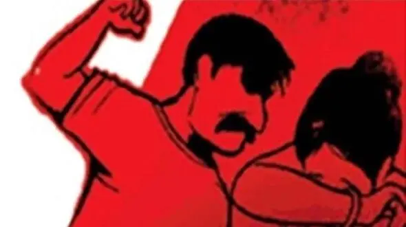 صحنه دردناک از کتک زدن عروس بیوه توسط پدرشوهر + عکس