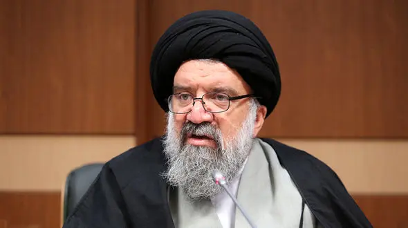 آیت‌الله خاتمی: نظر کمیسیون سیاسی درباره شبکه‌های مجازی توصیه‌ای بوده / مجلس خبرگان قانون‌گذاری نمی‌کند