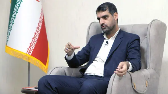 نماینده قم در مجلس : سوریه را دو دستی تقدیم تکفیری ها کردیم/ ۶۰۰۰ شهید مدافع حرم و صرف میلیاردها تومان هزینه در سوریه