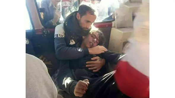 فقر بچه هایم را کشت / پدر 2 کولبر از زشتی های زندگی اش گفت ! + فیلم