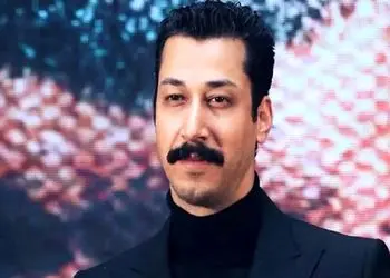 آواز شاد؛ بهرام افشاری زده سیم آخر انگاری/ زیر برج آزادی چه رقص بندری میکنه